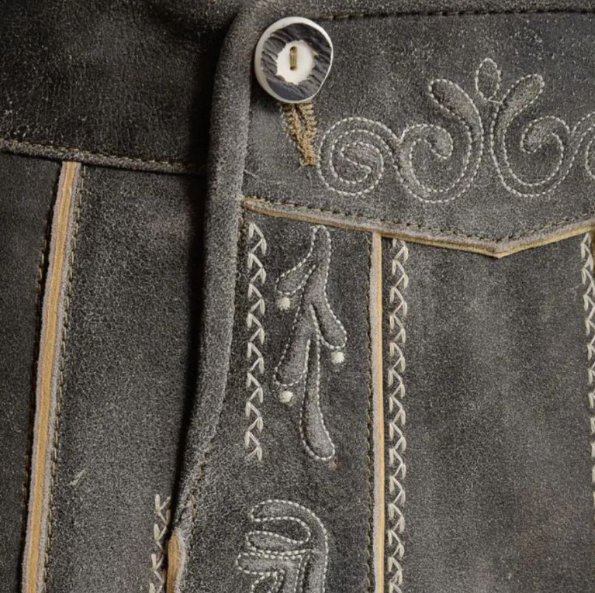 Bib embroidery close-up LederLuxe Bavarian Skirt